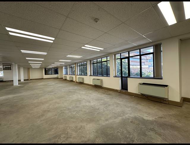 1,731M² OFFICE TO LET IN SANDTON CENTRAL